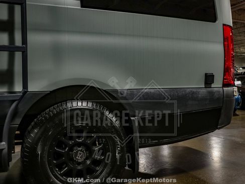 Used 2020 Mercedes-Benz Sprinter 2500 image 36