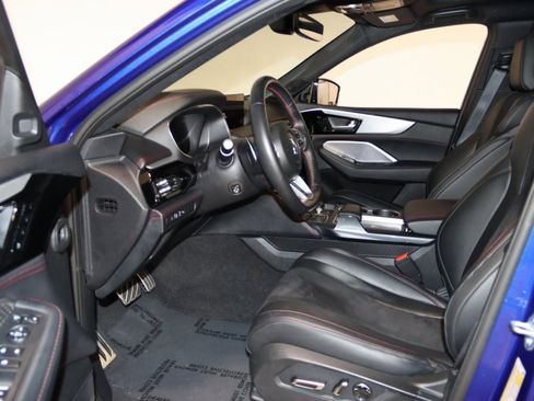 Used 2023 Acura MDX A-Spec image 36