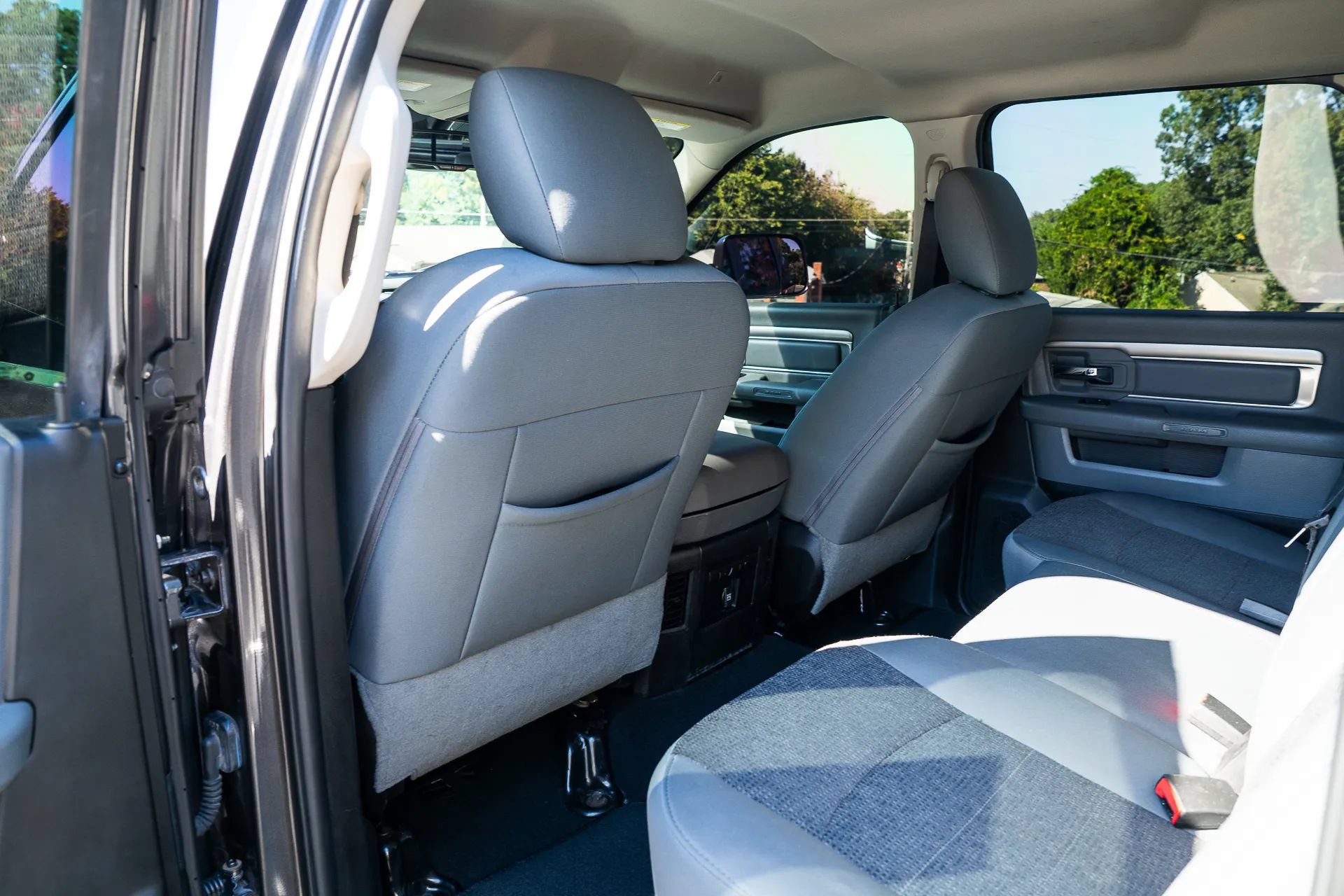 Used 2018 RAM 2500 Big Horn AWD/4WD image 27
