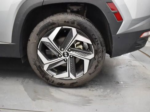 Used 2024 Hyundai Tucson Limited image 37