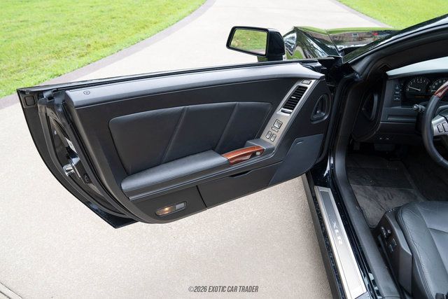 Used 2006 Cadillac XLR RWD image 50