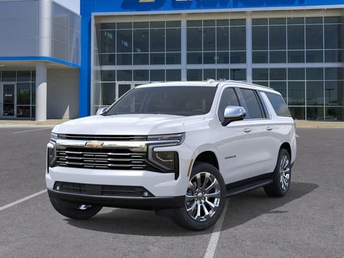 New 2026 Chevrolet Suburban Premier AWD/4WD image 6