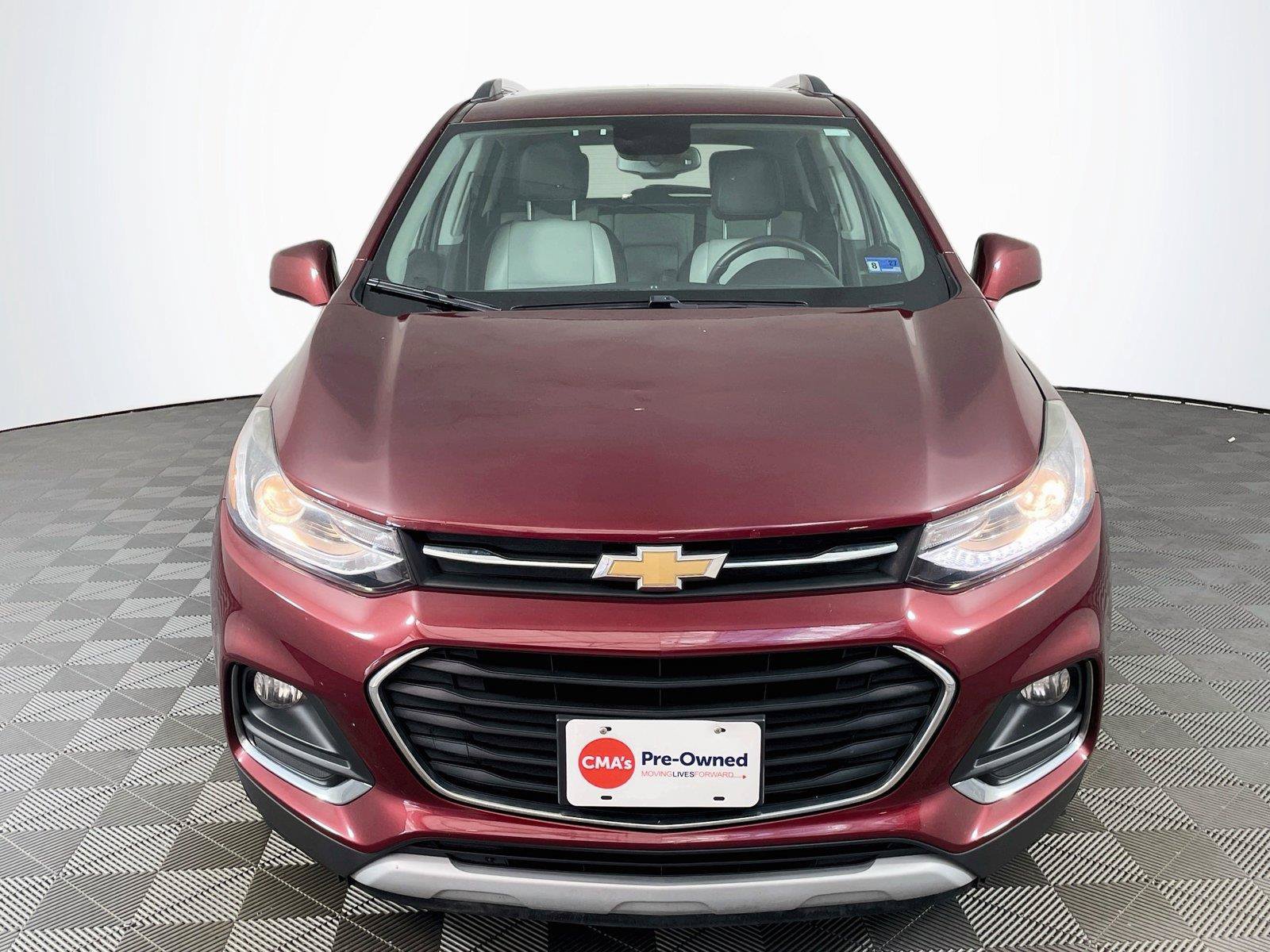 Used 2017 Chevrolet Trax Premier FWD image 2