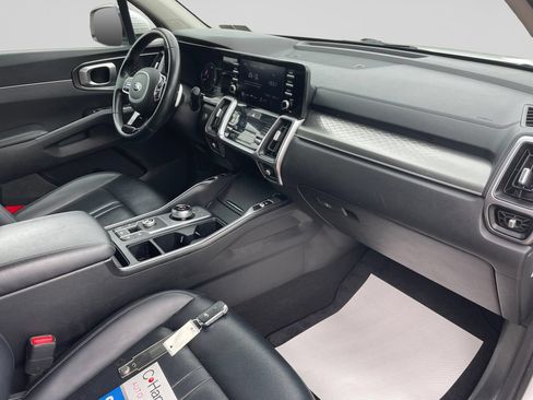 Used 2021 Kia Sorento EX FWD image 10