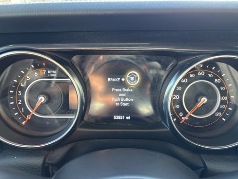 Certified 2022 Jeep Wrangler Unlimited Sahara image 25