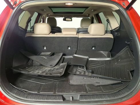 Used 2020 Hyundai Santa Fe SEL AWD/4WD image 30