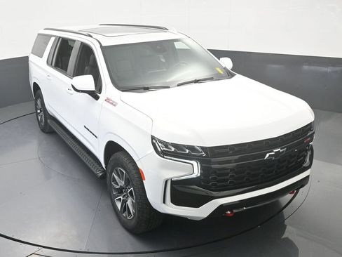 Used 2024 Chevrolet Suburban Z71 image 60