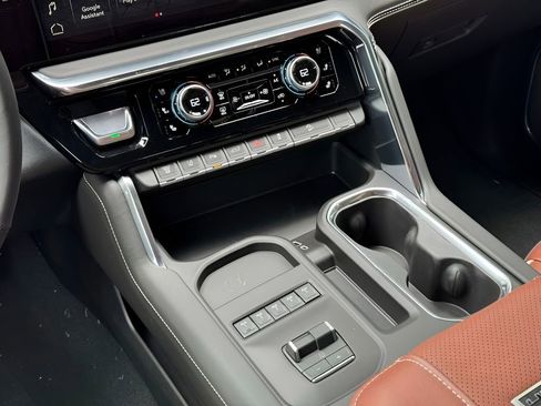 New 2026 GMC Sierra 2500 Denali Ultimate w/ Max Trailering Package AWD/4WD image 20