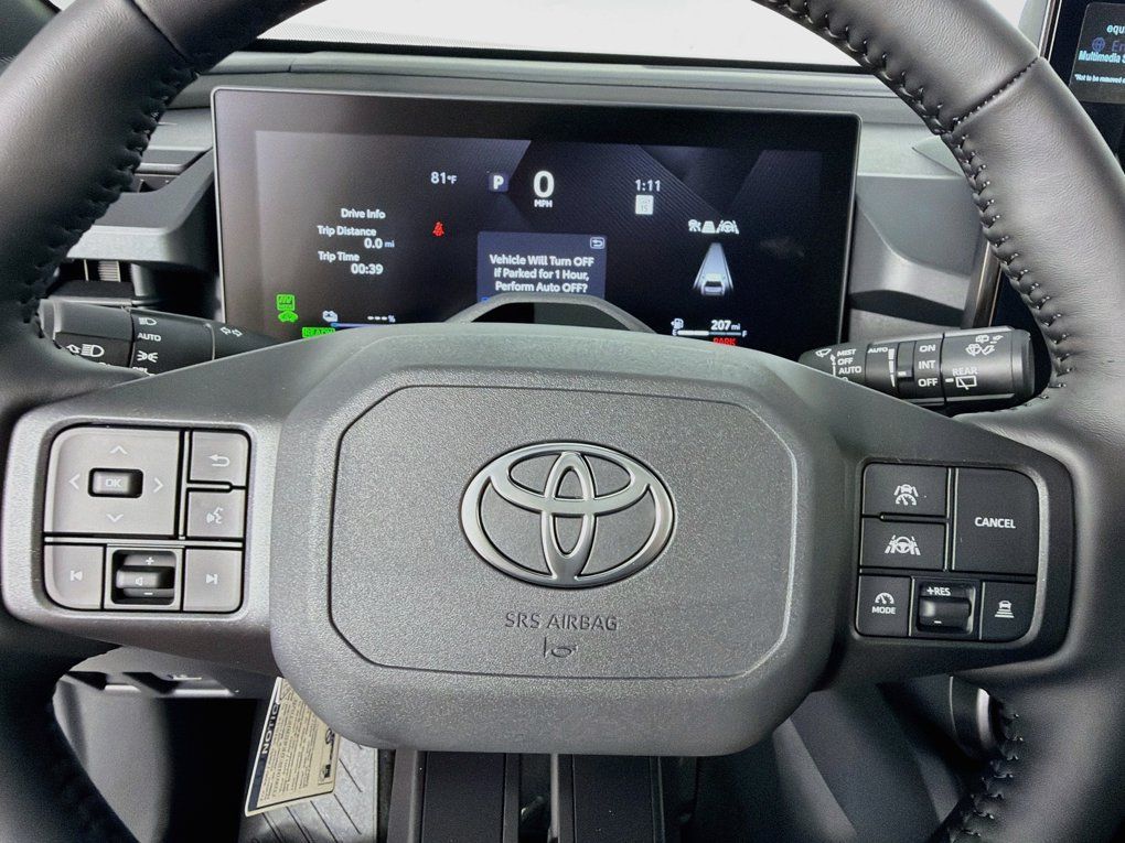 New 2026 Toyota RAV4 XSE AWD/4WD image 15