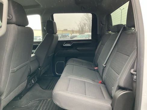 Certified 2025 Chevrolet Silverado 2500 LT w/ Convenience Package image 17