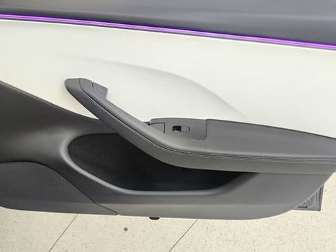 Used 2026 Tesla Model 3 RWD image 37