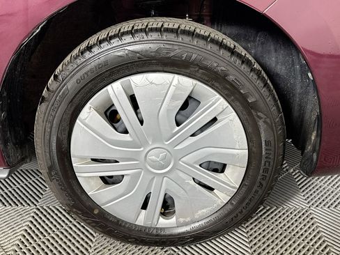 Used 2024 Mitsubishi Mirage ES image 30