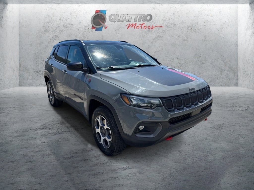 Used 2022 Jeep Compass Trailhawk AWD/4WD image 8