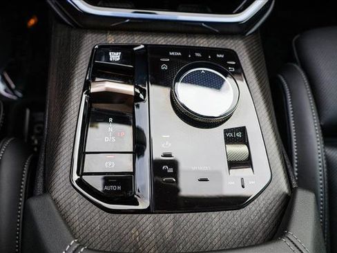 Used 2025 BMW X3 xDrive30i w/ Premium Package image 20