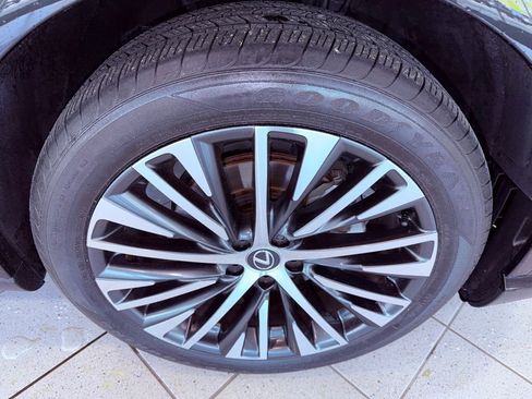 Certified 2024 Lexus RX 350 Premium Plus w/ Convenience Package image 18