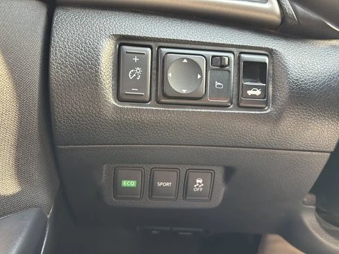 Used 2014 Nissan Sentra S FWD image 28