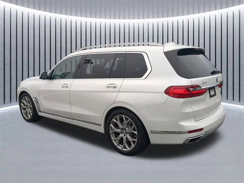Certified 2022 BMW X7 xDrive40i w/ Premium Package image 7