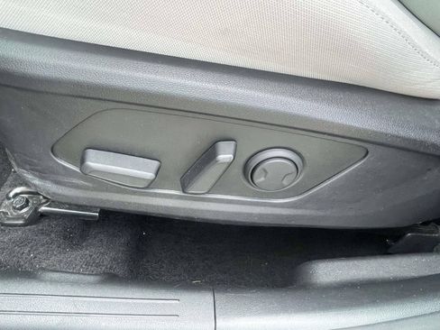 Used 2025 Hyundai Tucson SEL FWD image 13