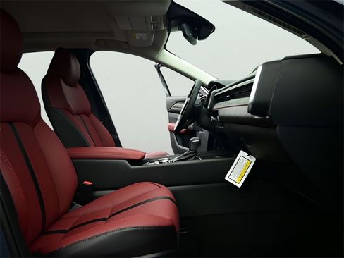 New 2026 MAZDA CX-50 AWD 2.5 Hybrid w/ Weather Package image 6