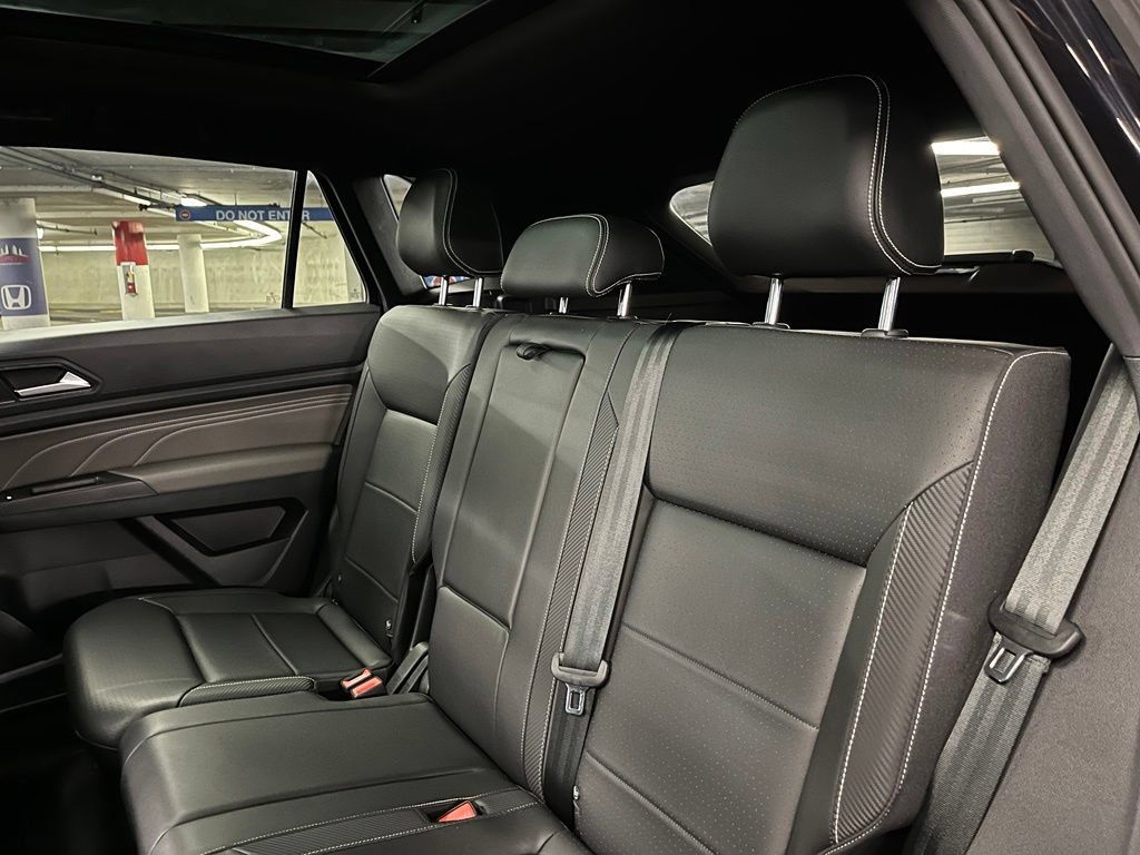Used 2023 Volkswagen Atlas Cross Sport SE w/ Panoramic Sunroof Package AWD/4WD image 22