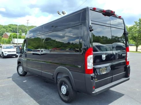 Used 2024 RAM ProMaster 2500 w/ Convenience Group FWD image 28