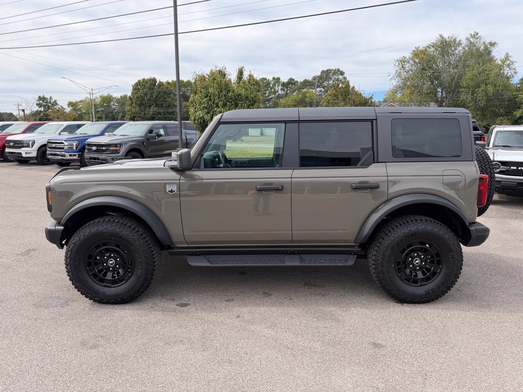 New 2026 Ford Bronco Big Bend w/ Black Diamond Package AWD/4WD image 3