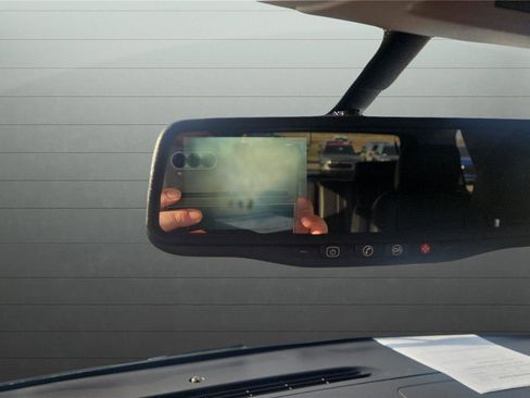 Used 2012 GMC Yukon SLT w/ Regional Value Package image 14