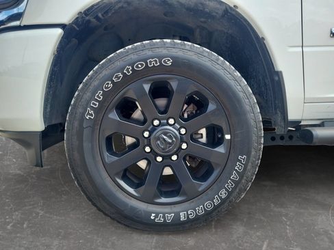Used 2025 RAM 2500 Laramie AWD/4WD image 9