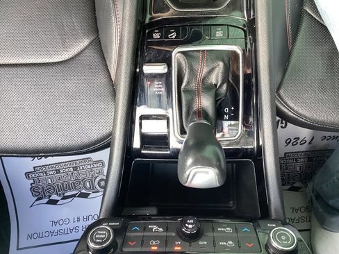 Used 2022 Jeep Compass Trailhawk w/ Trailhawk Elite Group image 15