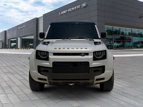 Used 2026 Land Rover Defender 110 OCTA AWD/4WD image 8