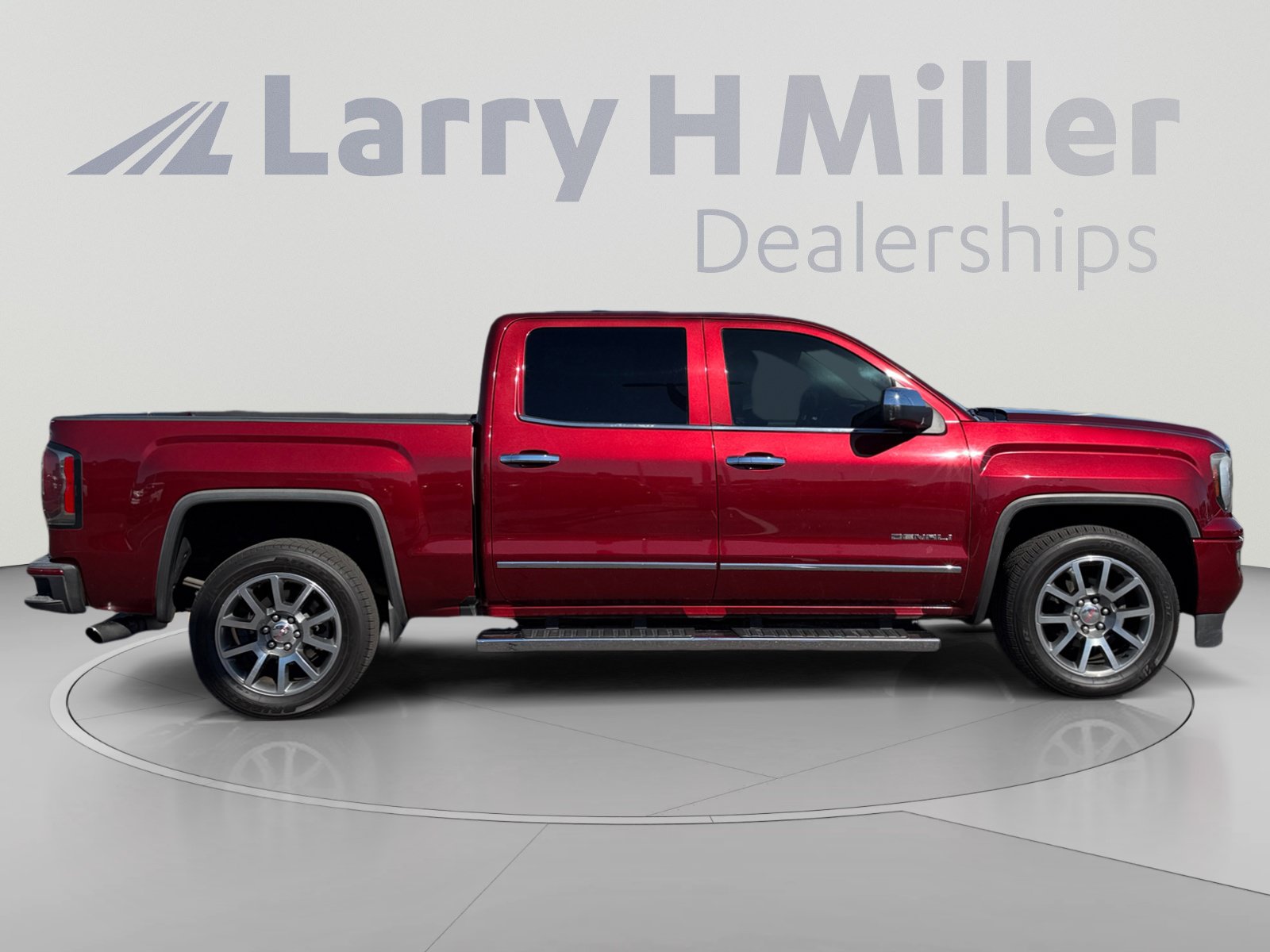 Used 2017 GMC Sierra 1500 Denali RWD image 6