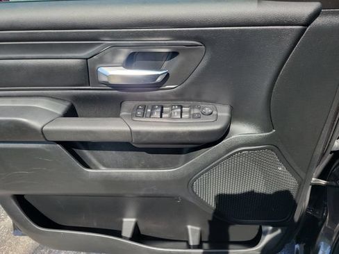 Used 2019 RAM 1500 Tradesman RWD image 16