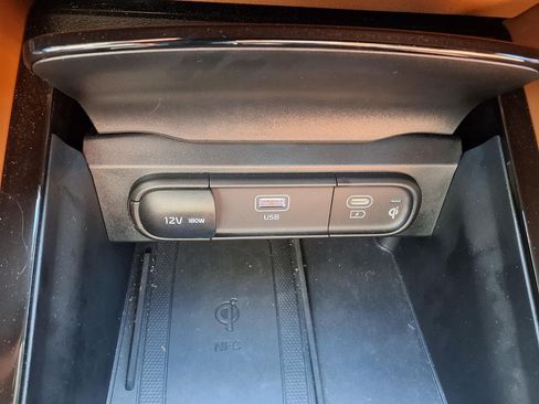 Used 2024 Kia Telluride SX Prestige X-Pro AWD/4WD image 24