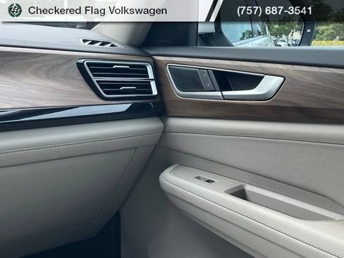 Used 2026 Volkswagen Atlas SE AWD/4WD image 33