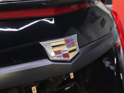 Used 2019 Cadillac CTS V w/ Luxury Package image 12