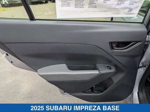 Certified 2025 Subaru Impreza 2.0i image 28