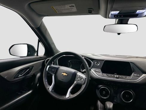 Used 2021 Chevrolet Blazer LT FWD image 19