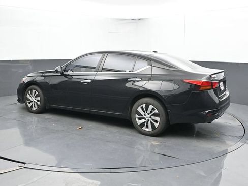 Used 2020 Nissan Altima 2.5 S w/ Driver Assist Package AWD/4WD image 9