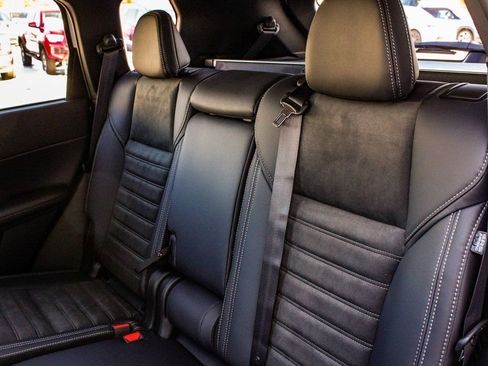New 2026 Mitsubishi Outlander AWD image 33