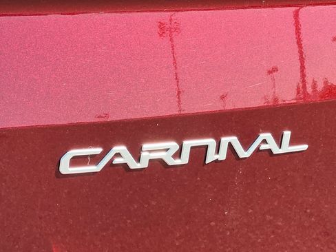 Used 2024 Kia Carnival SX Prestige FWD image 36