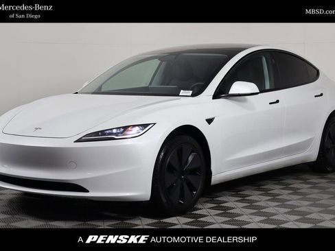 Used 2025 Tesla Model 3 Long Range RWD image 1