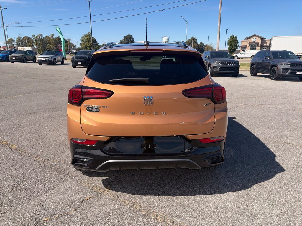 Used 2024 Buick Encore GX Sport Touring w/ Comfort Package FWD image 5