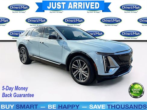 Used 2024 Cadillac Lyriq Luxury AWD/4WD image 1