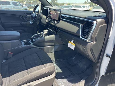 New 2026 GMC Canyon Elevation RWD image 27