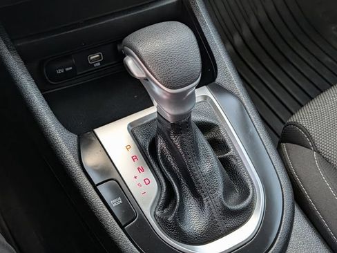 Used 2023 Kia Forte LXS FWD image 19