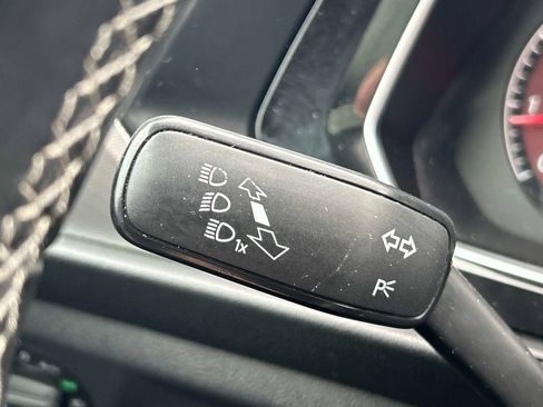 Used 2019 Volkswagen Jetta R-Line FWD image 27