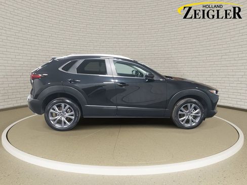 Used 2025 MAZDA CX-30 AWD 2.5 S w/ Preferred Package image 4