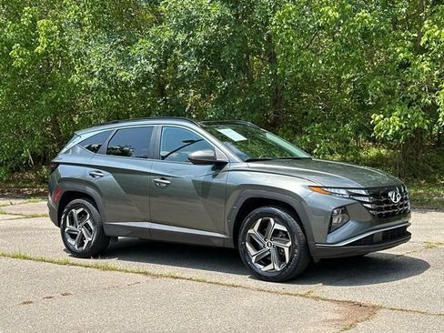 Used 2023 Hyundai Tucson SEL w/ Cargo Package AWD/4WD image 7