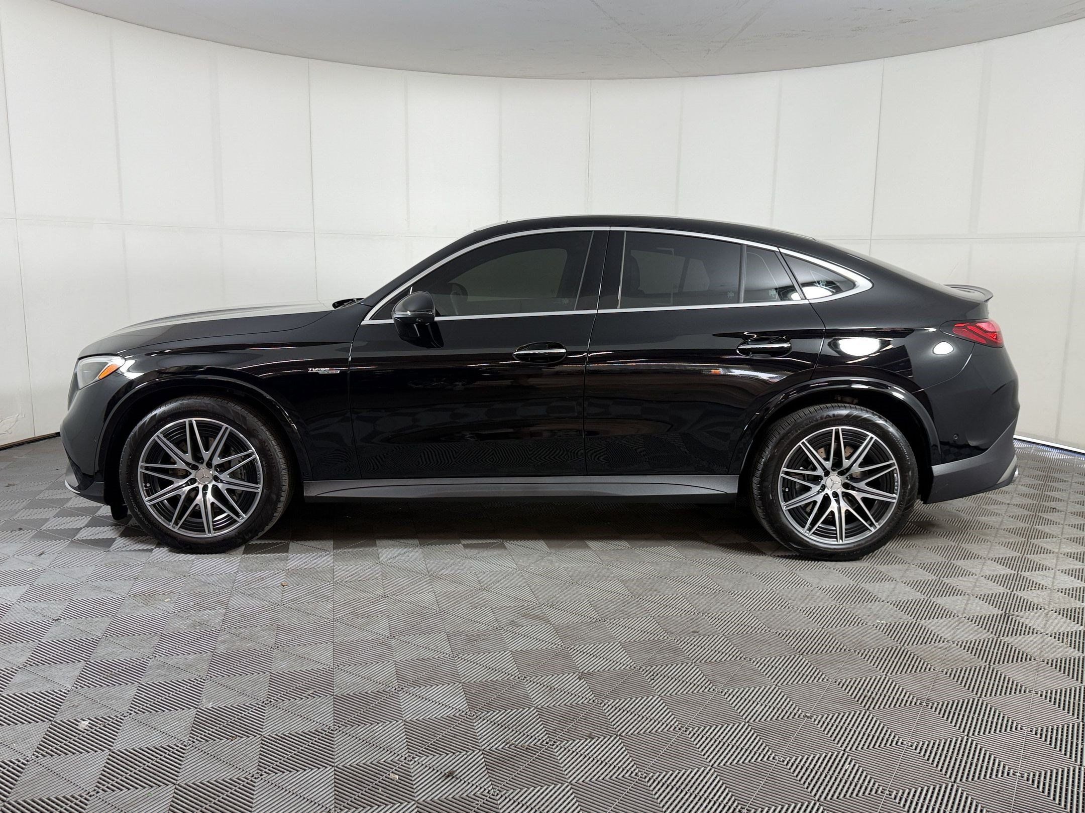 Used 2025 Mercedes-Benz GLC 43 AMG 4MATIC Coupe image 2