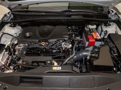 Certified 2024 Toyota Camry SE image 18